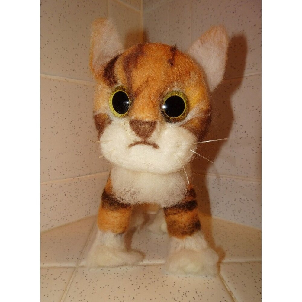 Needle Felting Kitty Cat handmade wool roving crafting felted animal